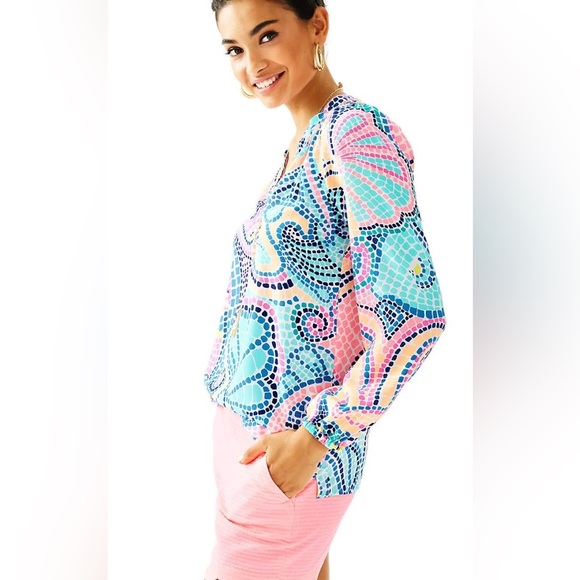Lilly Pulitzer Elsa Silk Blouse – Size S –  Vibrant Tile Wave Print - Picture 2 of 11